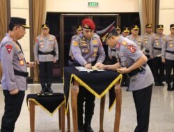 Sertijab Kabaintelkam dan Dankor Brimob Jadi Sorotan Nasional