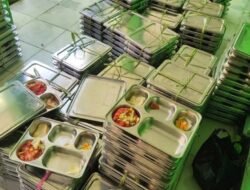 Giliran Jaktim! Belasan Siswa SD Tumbang Usai Santap MBG, Tiga Dilarikan ke IGD