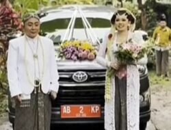 Pengantin di Kulon Progo Viral Naik Mobil Dinas Wakil Bupati