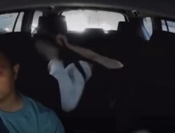 Turis Korea Frustasi Terjebak Macet 2 Jam di Jakarta