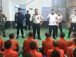 Rutan Depok Sidak Kamar Hunian Warga Binaan dari Barang Terlarang
