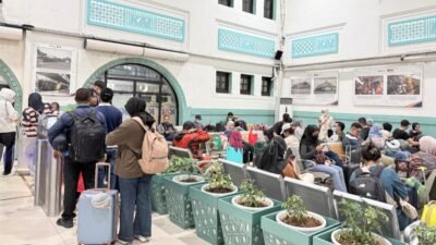 7,8 Juta Penumpang Serbu KA Bersubsidi dalam 5 Bulan